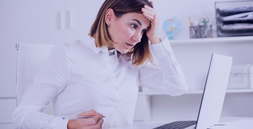 woman reading about using AI for marking